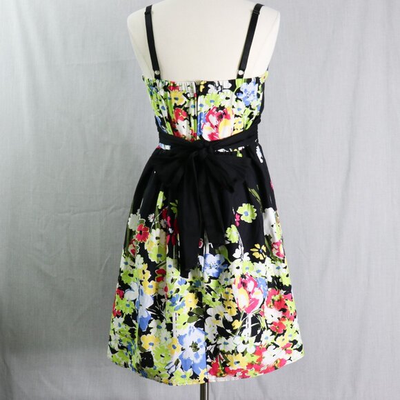 Torrid Fit & Flare Dress 12 Black Floral Sweetheart Neck Waist Tie Full Skirt - Picture 8 of 16